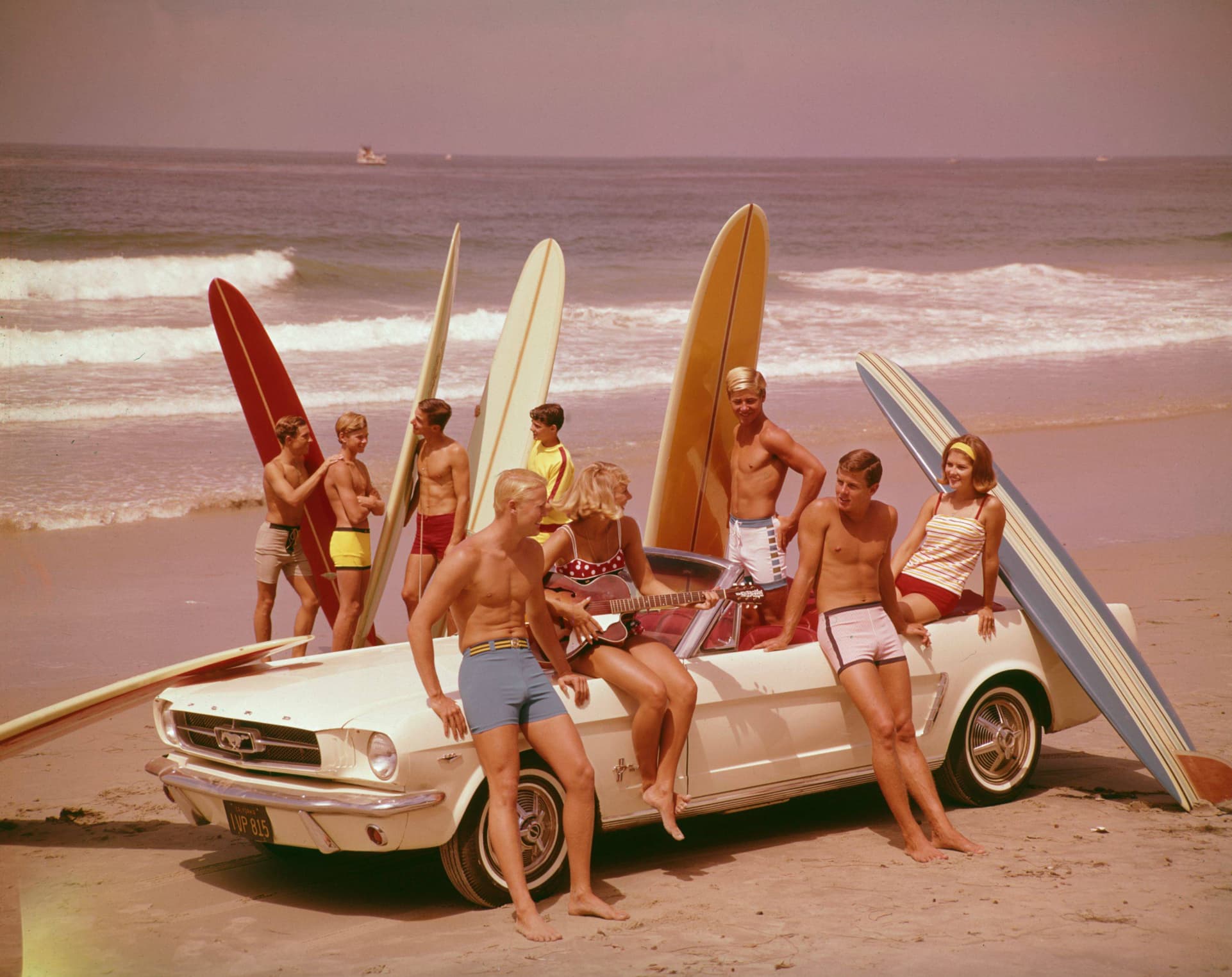 vintage surfing - Ivp 815